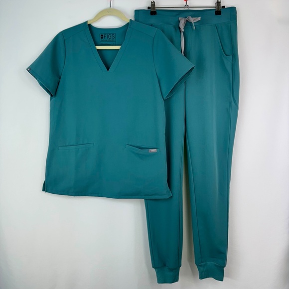 FIGS Scrubs Set – Teal | Women’s Small Top + Small Tall Pants | Excellent Condit - Picture 1 of 9